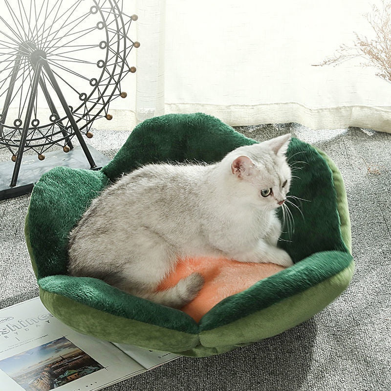 PawNest™ Cozy Cat Bed | Soft & Snug for Cats | Furry Lovers Pet