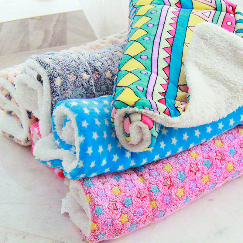 Pet Blanket & Mat | Soft & Cozy for Dogs and Cats | Furry Lovers Pet